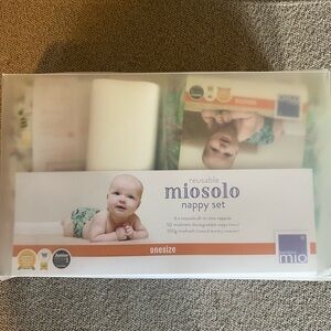 Set of 6 Reusable Diapers (Miosolo)